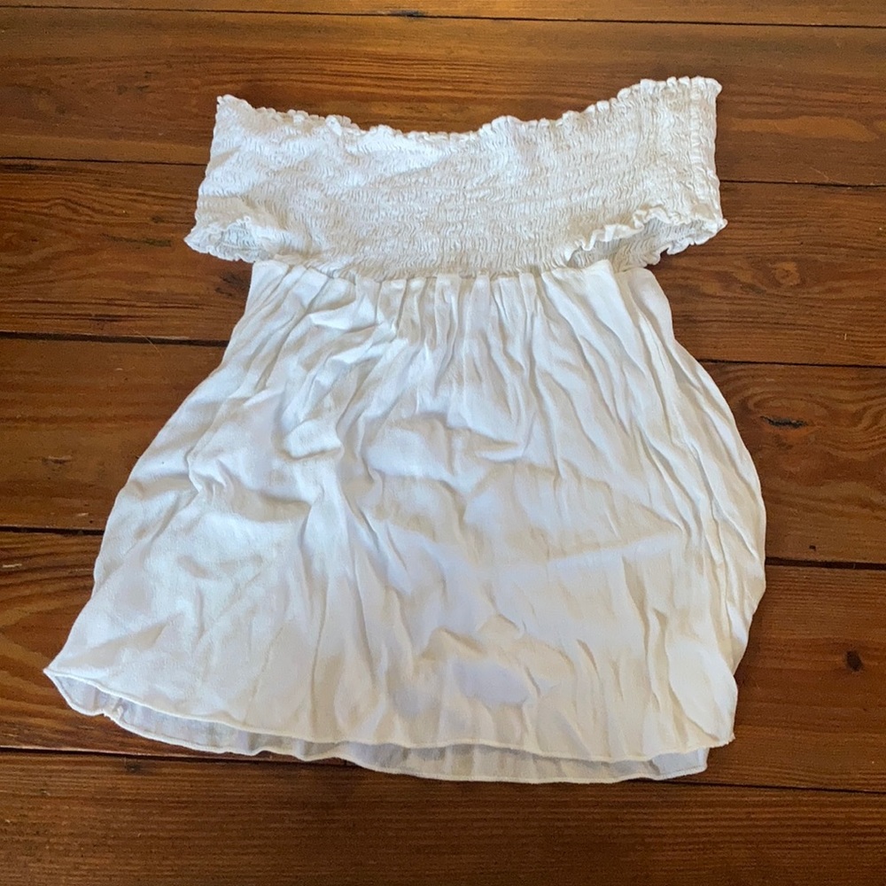 Brandy Melville white shirt